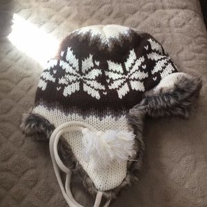 BOYS FAUX FUR HAT( one size )